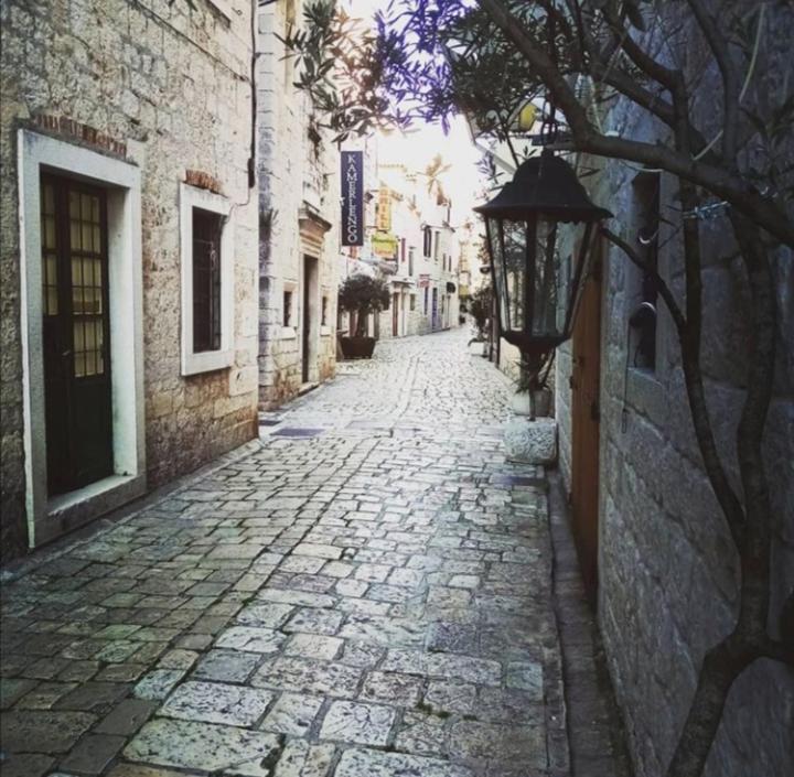 Towerhousesasso Trogir Zewnętrze zdjęcie